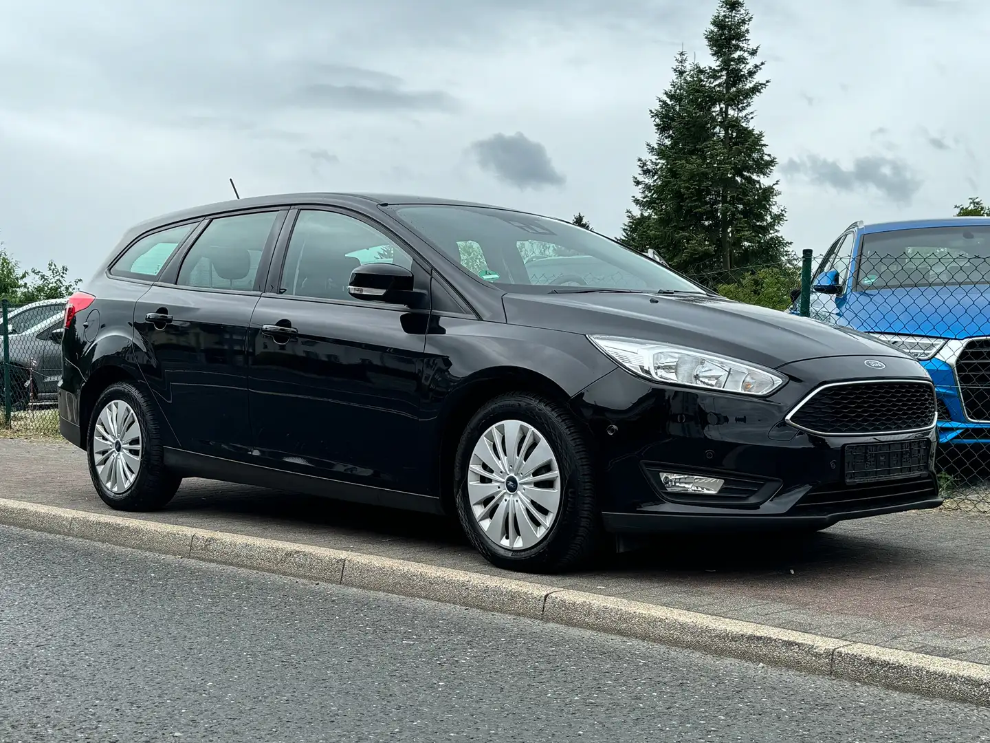 Ford Focus Trend Noir - 2