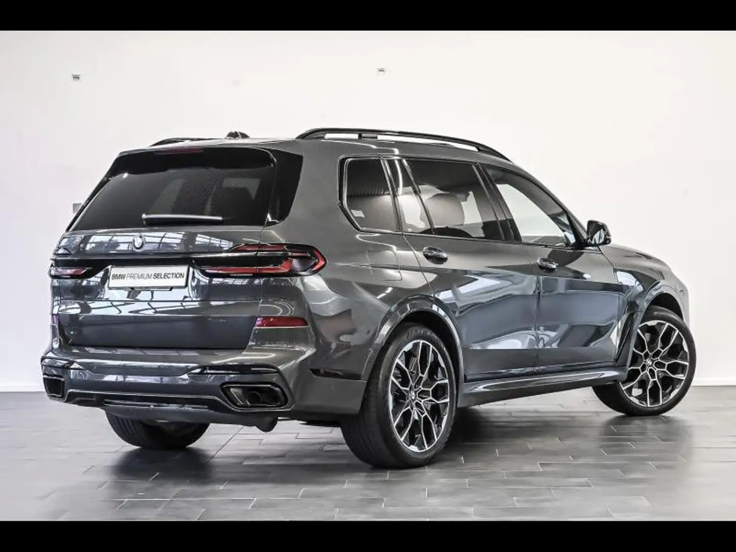 BMW X7 M-sport Pro Grau - 2