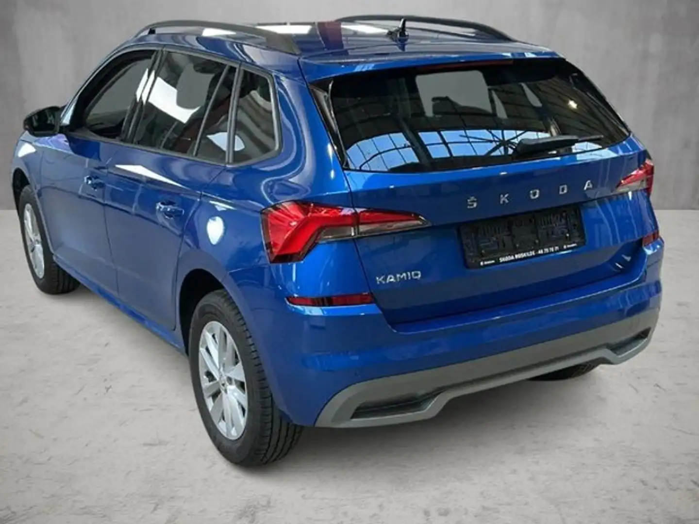 Skoda Kamiq Ambition 1.0 TSI DSG*SHZ*CLIMATRONIC* Azul - 2