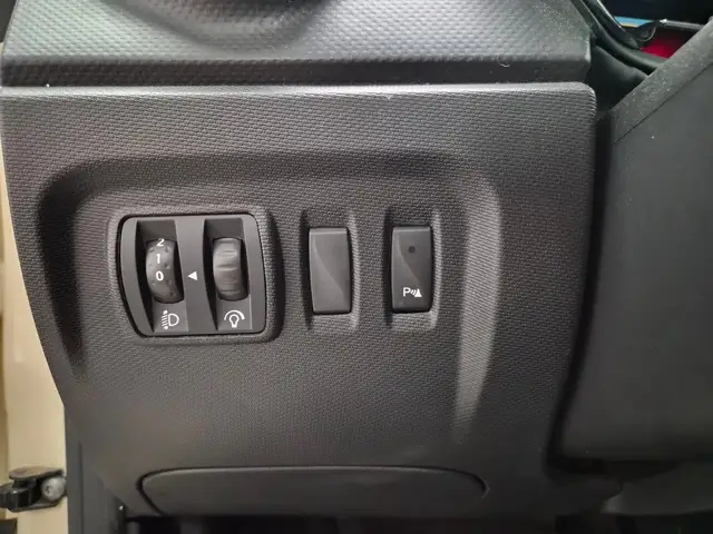 Renault Captur view 19