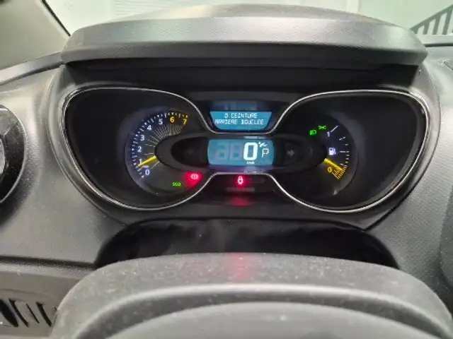 Renault Captur view 13