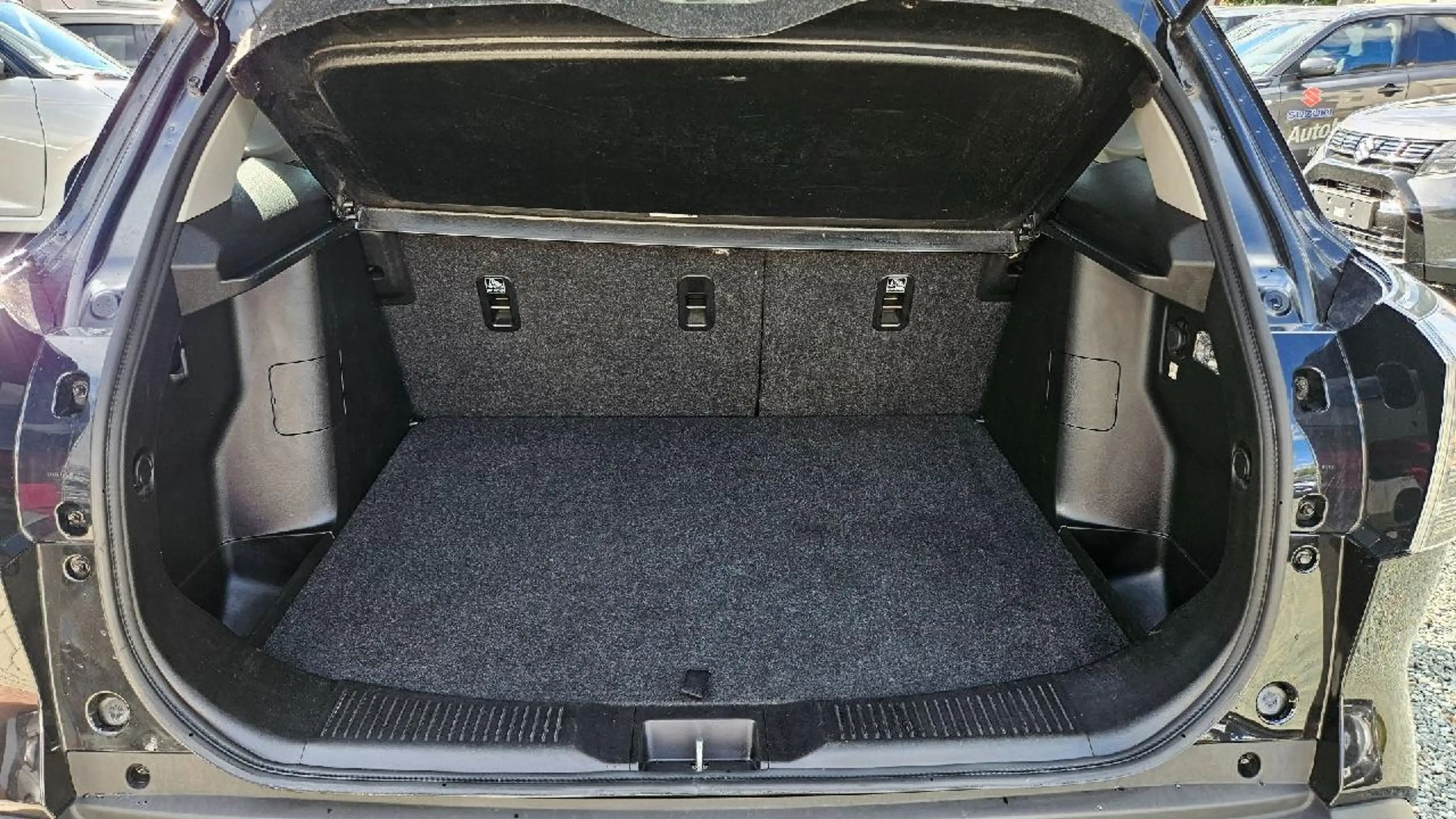 Suzuki SX4 S-Cross Comfort — photo 9