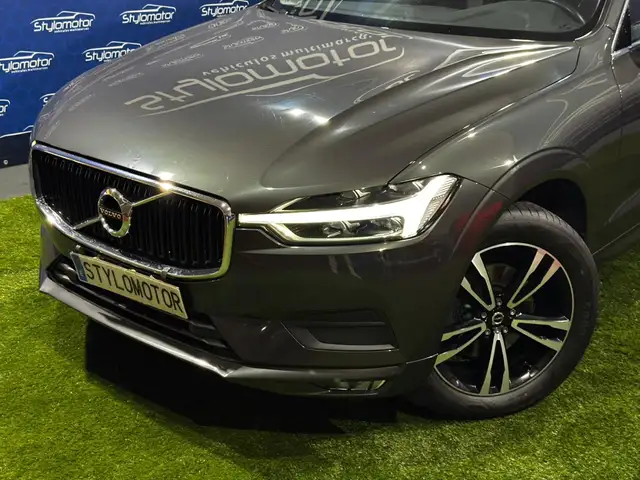 Volvo XC60 view 12