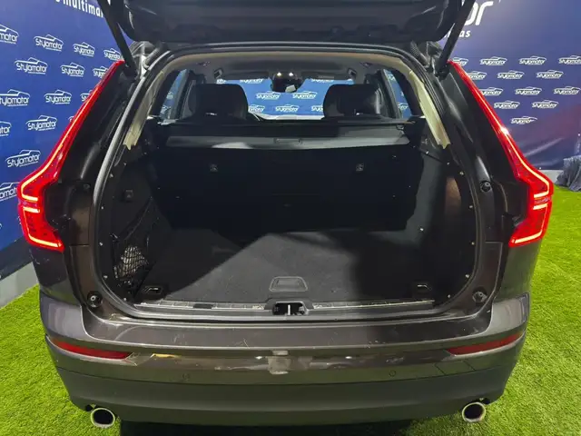 Volvo XC60 view 13