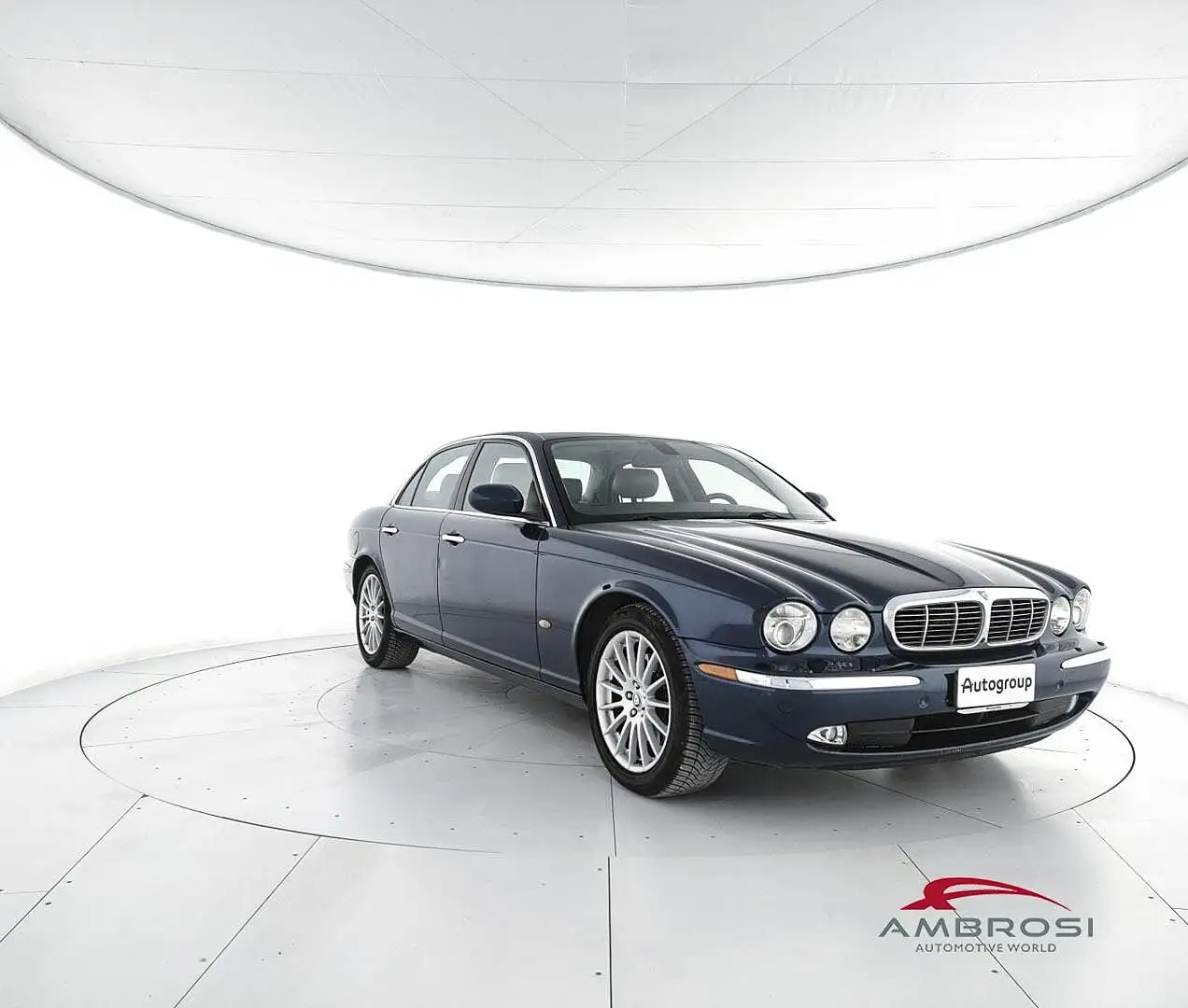 Jaguar XJ 2.7 D V6 cat Executive Azul - 2