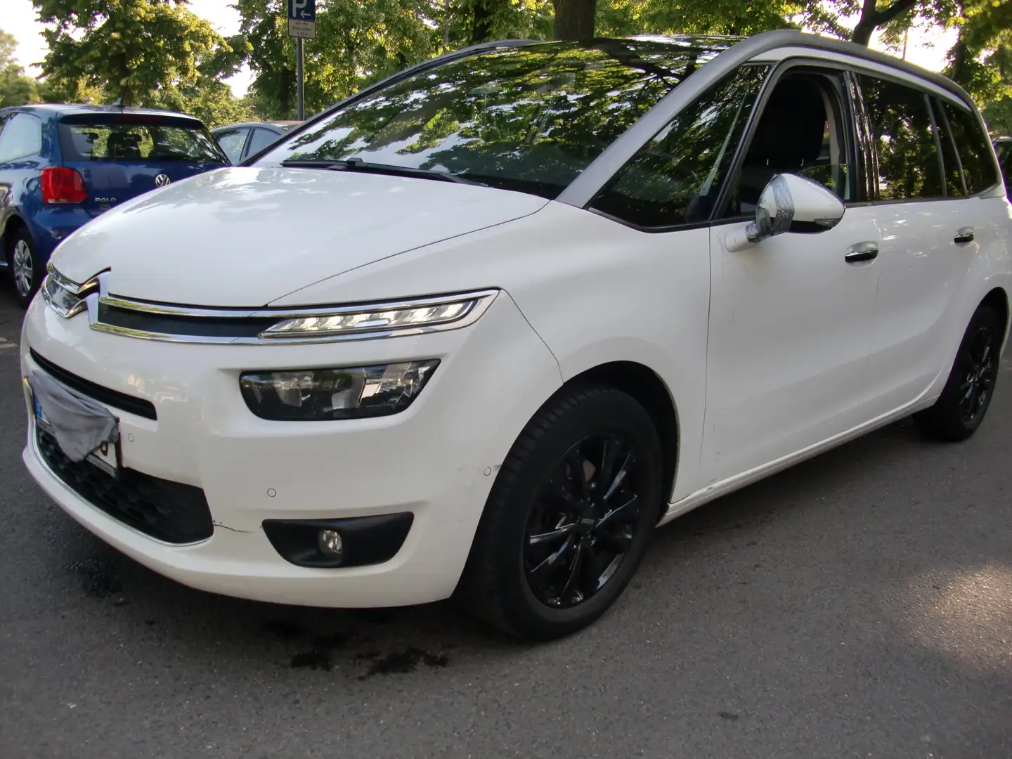 Citroen C4 Picasso C4 Picasso Diesel BlueHDi 120 Exclusive  7 sitzer White - 2