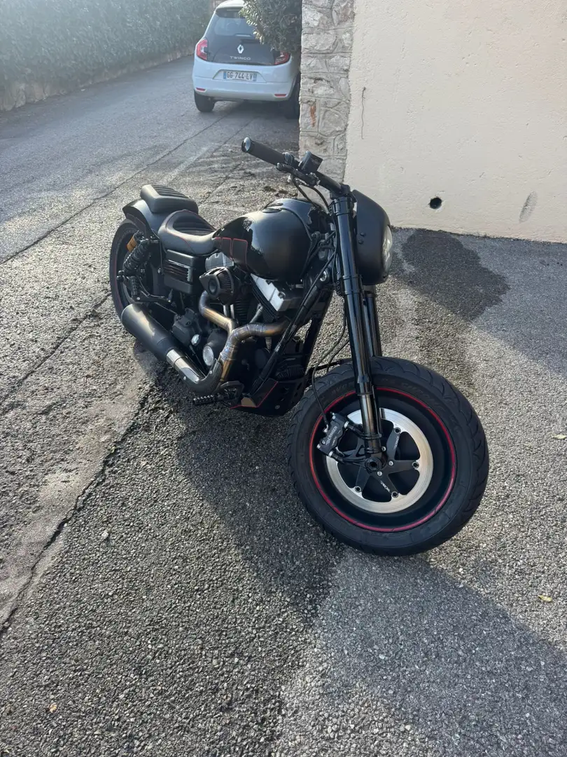Harley-Davidson Dyna Street Bob Dyna Black Custom by GMC Custom Negro - 1