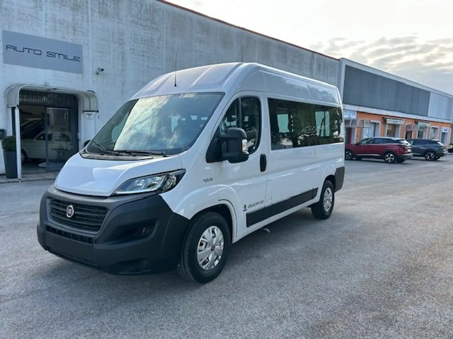 Fiat Ducato 35 3.0 Natural Power PM-TM Panorama Bianco - 1