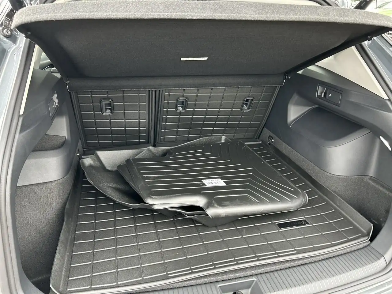 Volkswagen Tiguan photo Volkswagen Tiguan