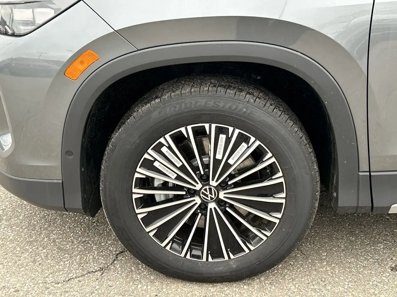 Volkswagen Tiguan photo Volkswagen Tiguan