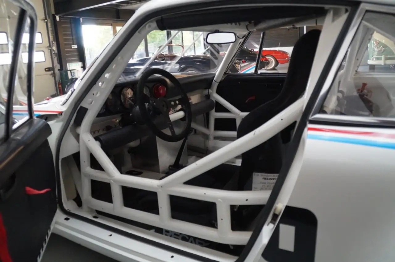 Porsche 911 Brumos RSR 3.6L Race Car (1977), foto 5