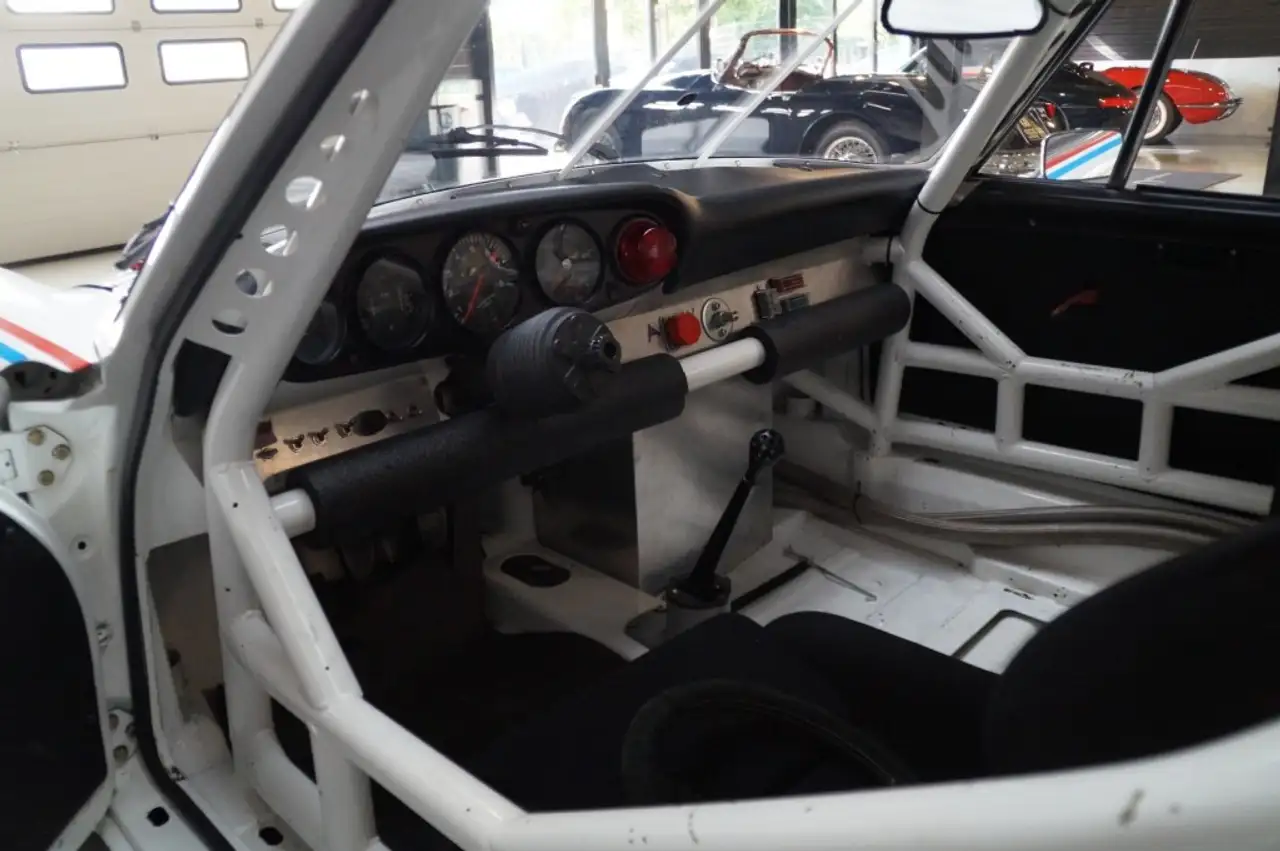 Porsche 911 Brumos RSR 3.6L Race Car (1977), foto 6
