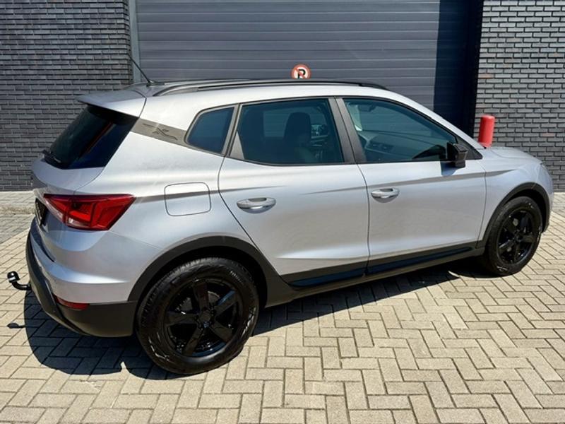 SEAT Arona 1.0 TSI Style B.Int+ Carplay Virtual Cockpit Trekh — photo 3