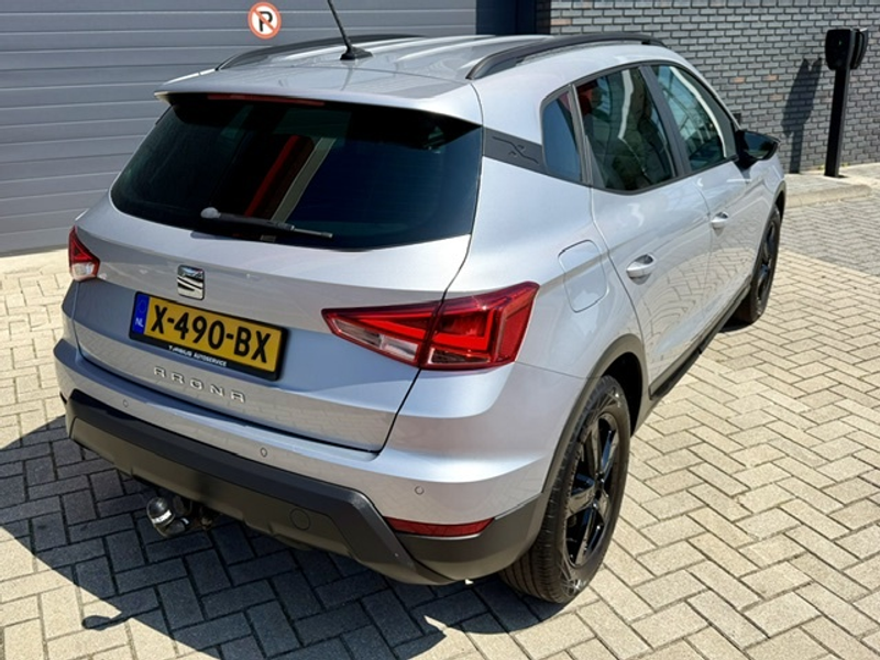 SEAT Arona 1.0 TSI Style B.Int+ Carplay Virtual Cockpit Trekh — photo 5