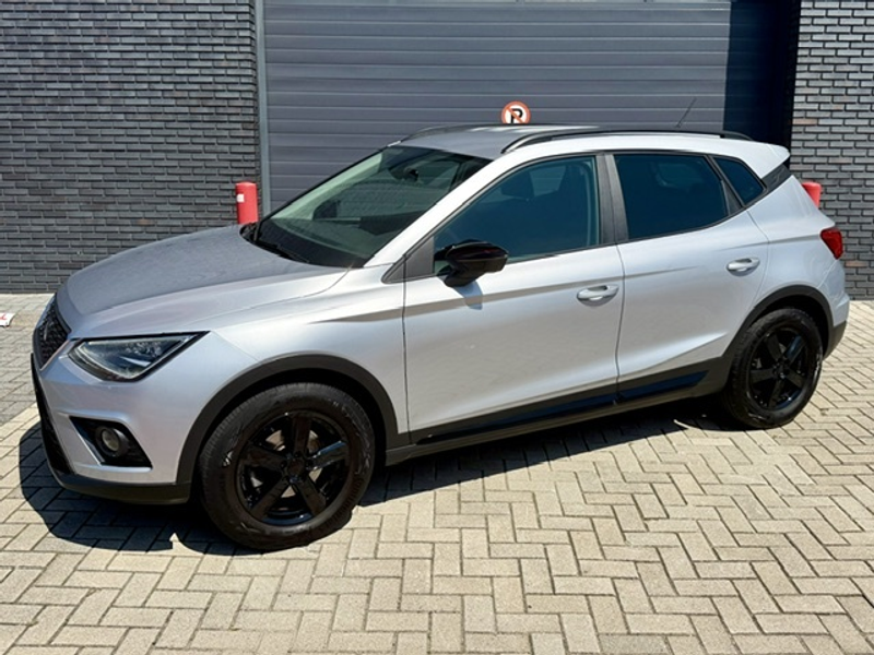 SEAT Arona 1.0 TSI Style B.Int+ Carplay Virtual Cockpit Trekh