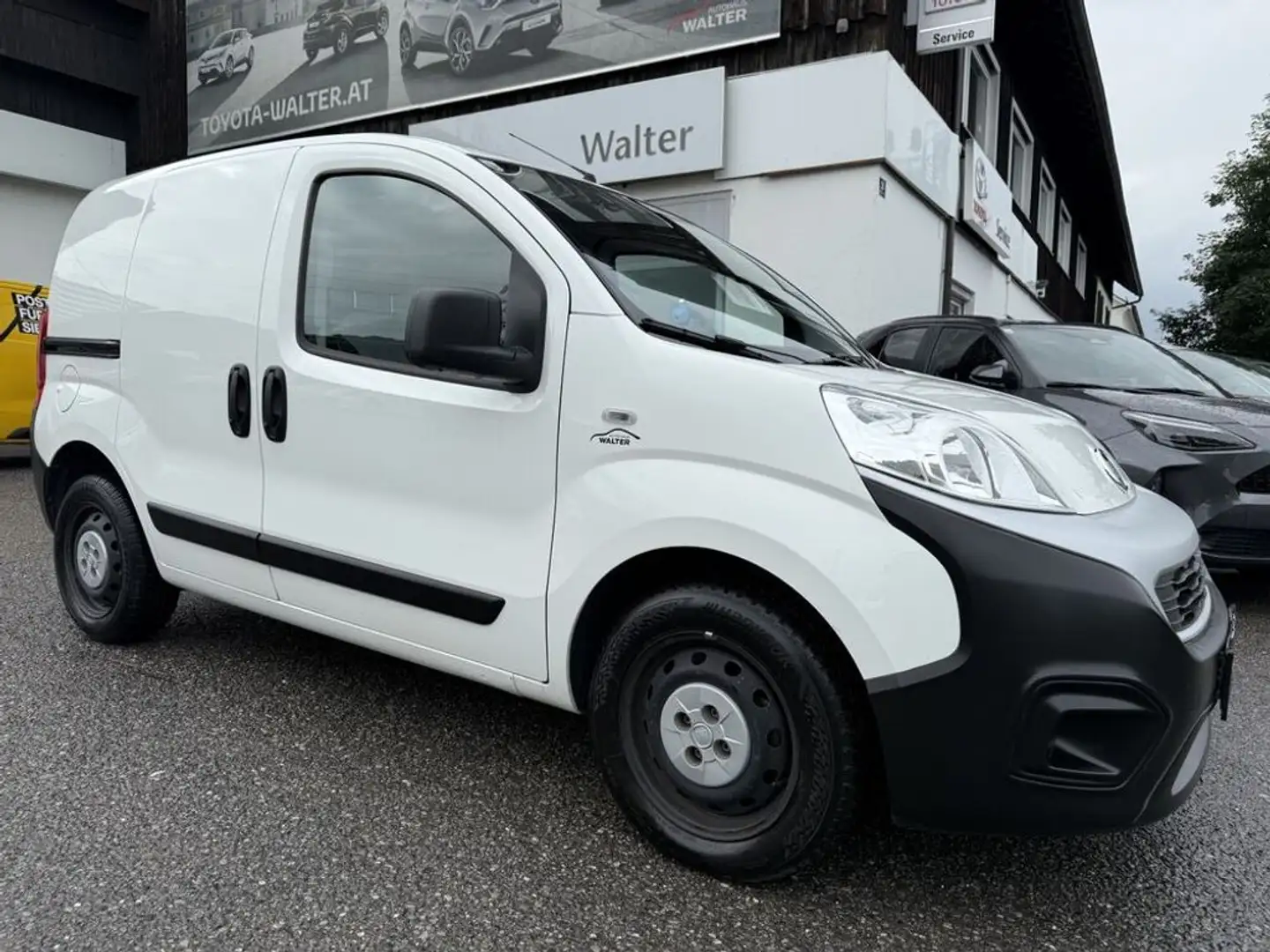 Fiat Fiorino 1,3 MultiJet 80 SX Weiß - 1