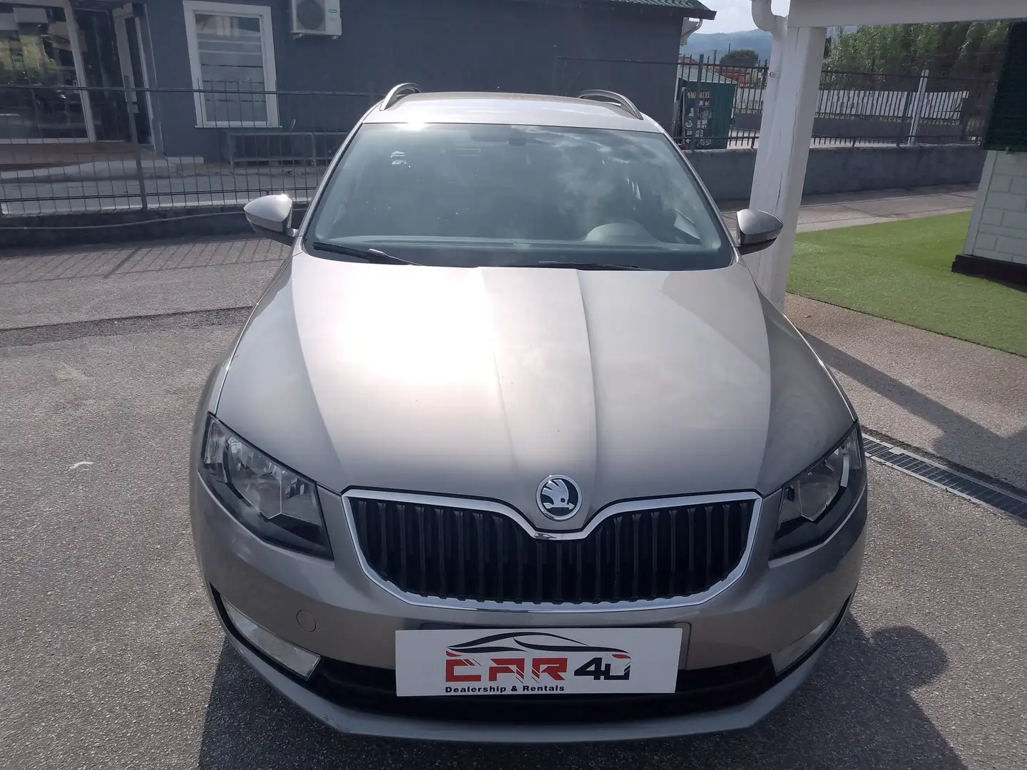 Skoda Octavia Octavia Wagon 1.6 tdi Style 110cv dsg my17 Grigio - 2