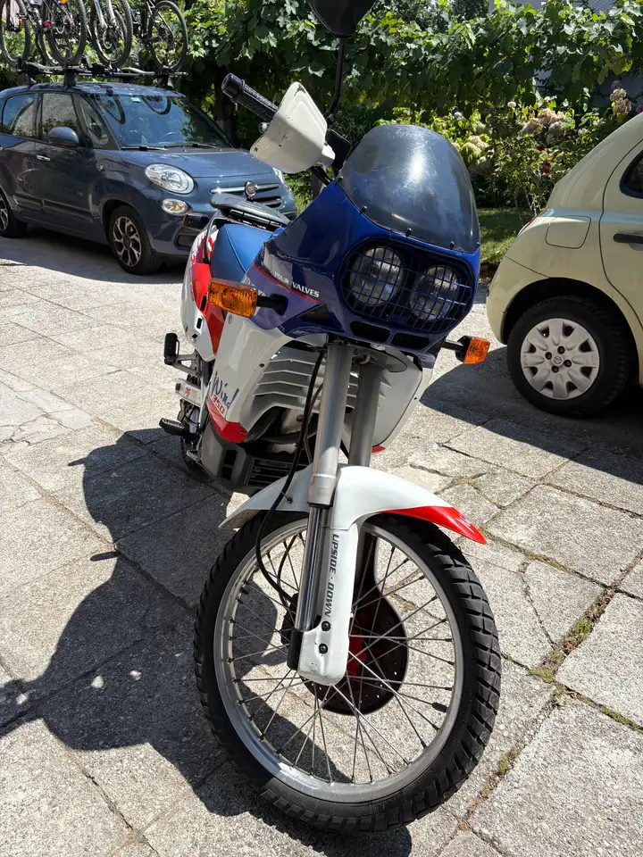 Aprilia Tuareg