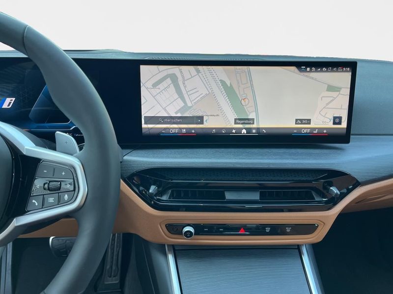 BMW 330 M Sport — photo 11