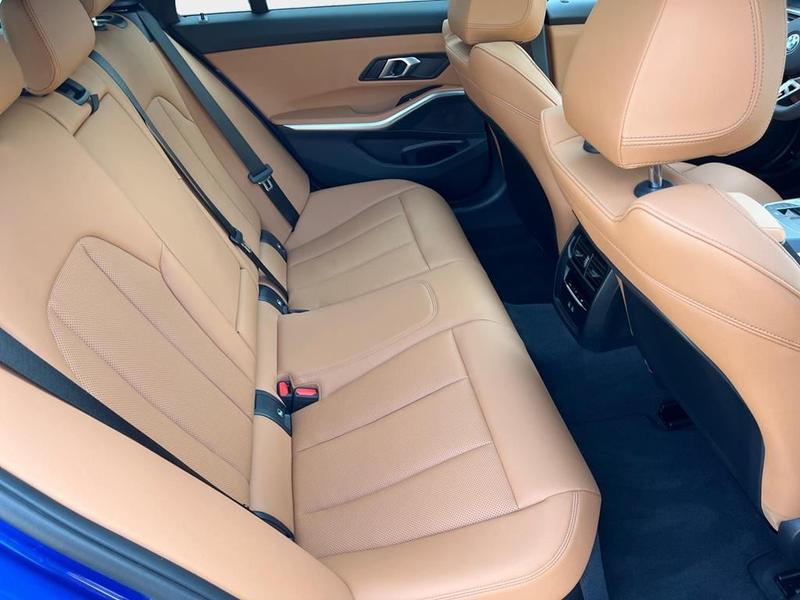 BMW 330 M Sport — photo 15