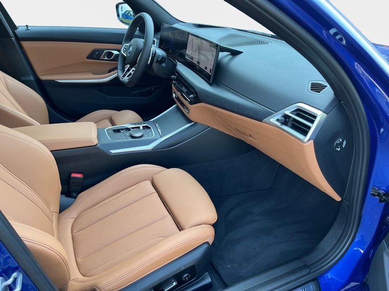 BMW 330 M Sport — photo 14