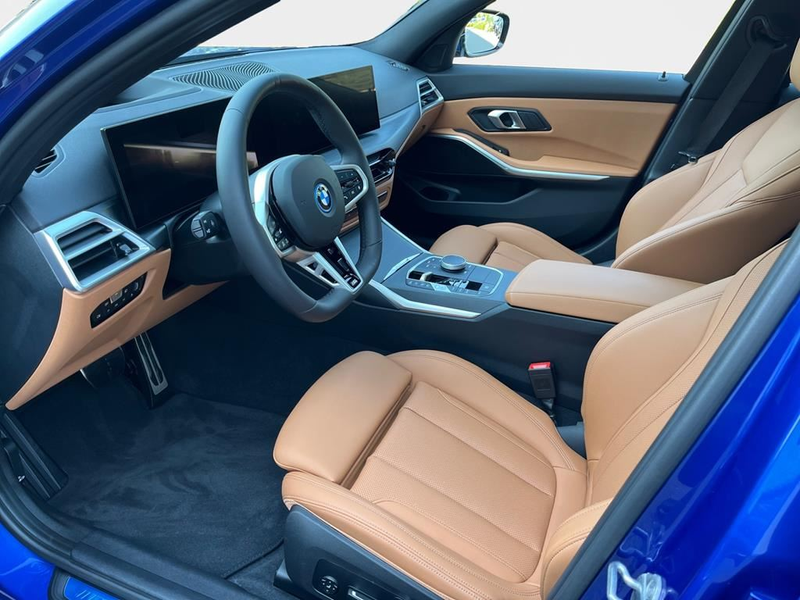 BMW 330 M Sport — photo 10