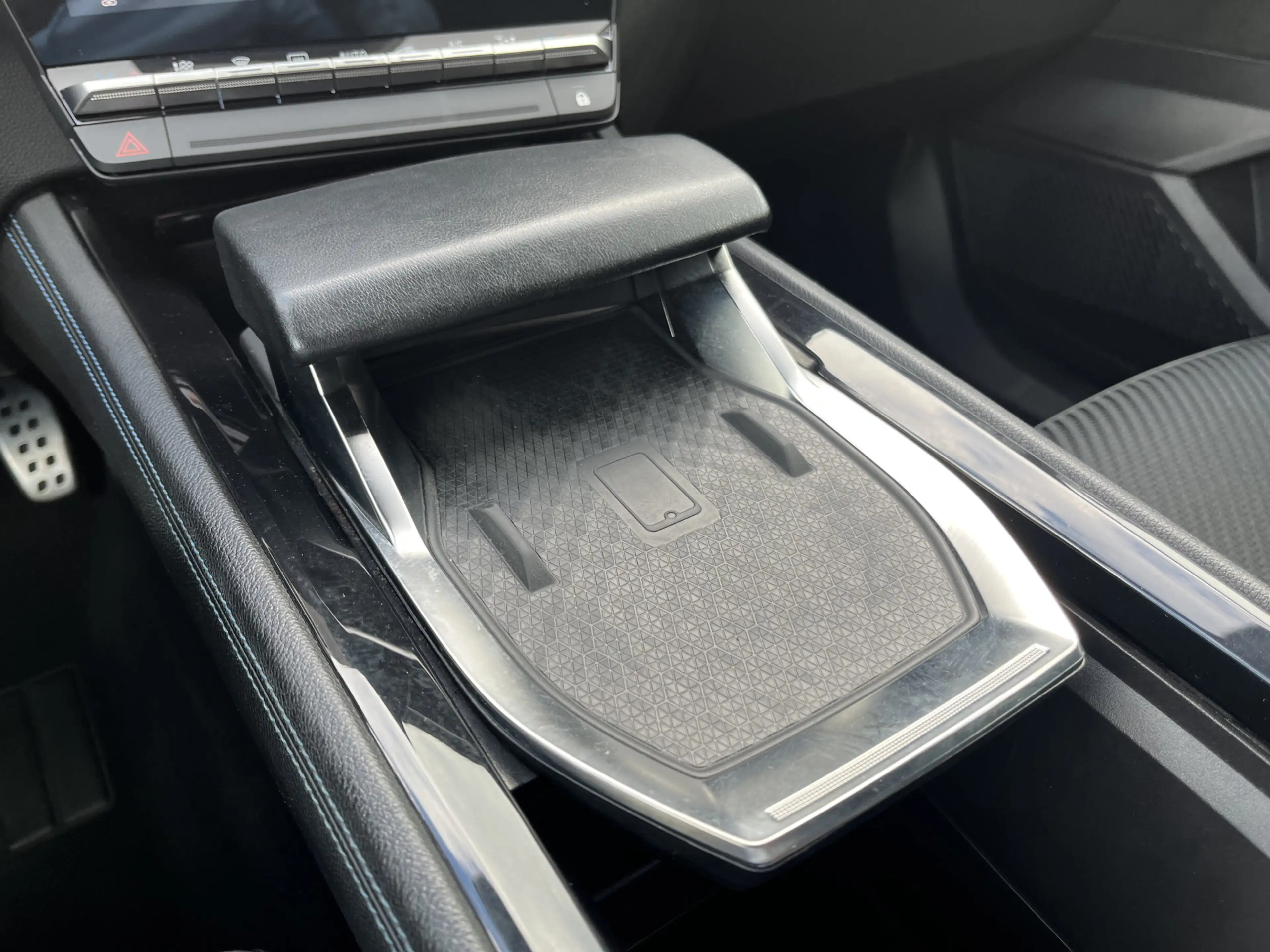 Renault Austral 1.2 E-Tech full hybrid 200PK techno esprit Alpine — photo 19