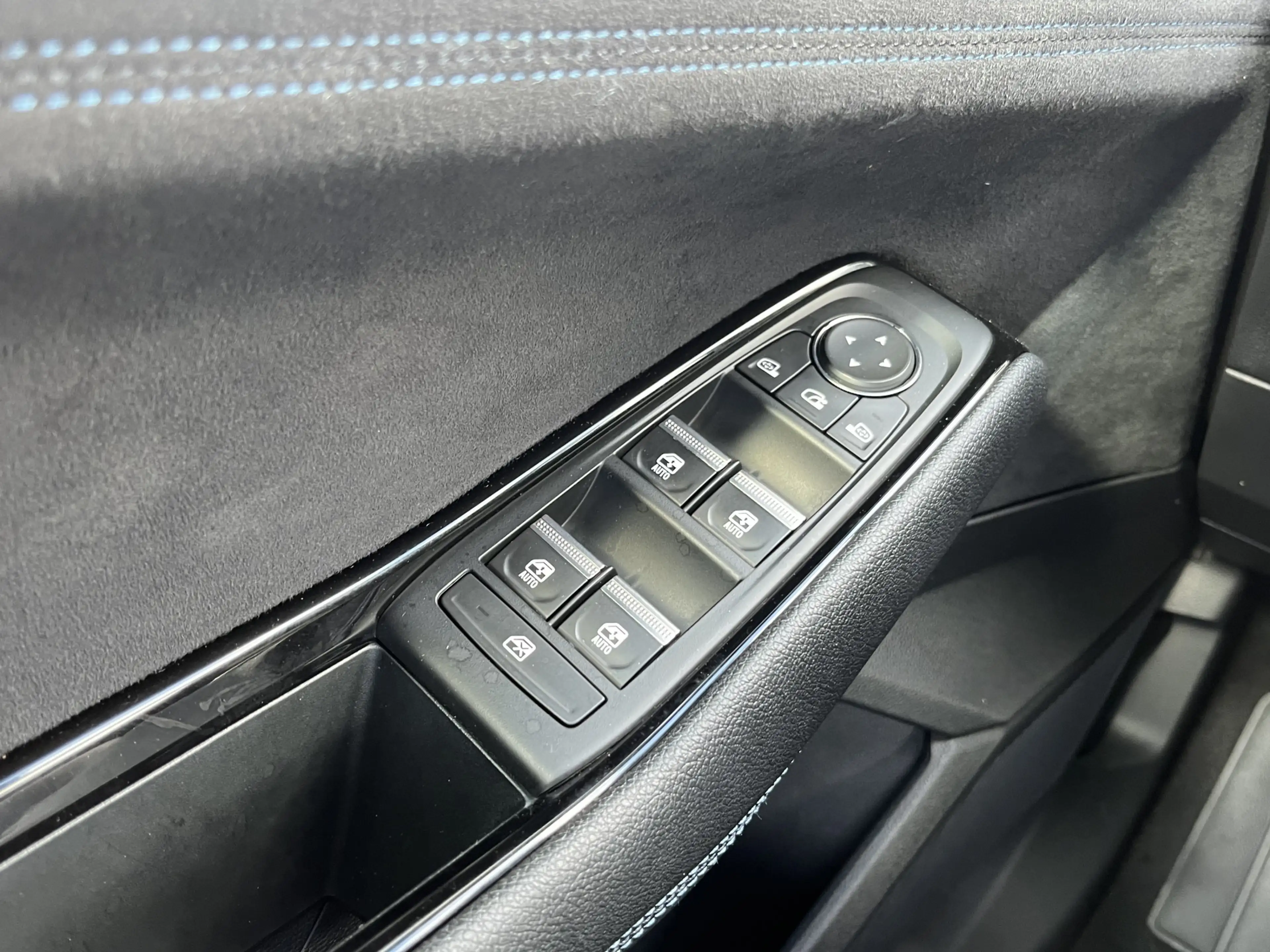 Renault Austral 1.2 E-Tech full hybrid 200PK techno esprit Alpine — photo 28