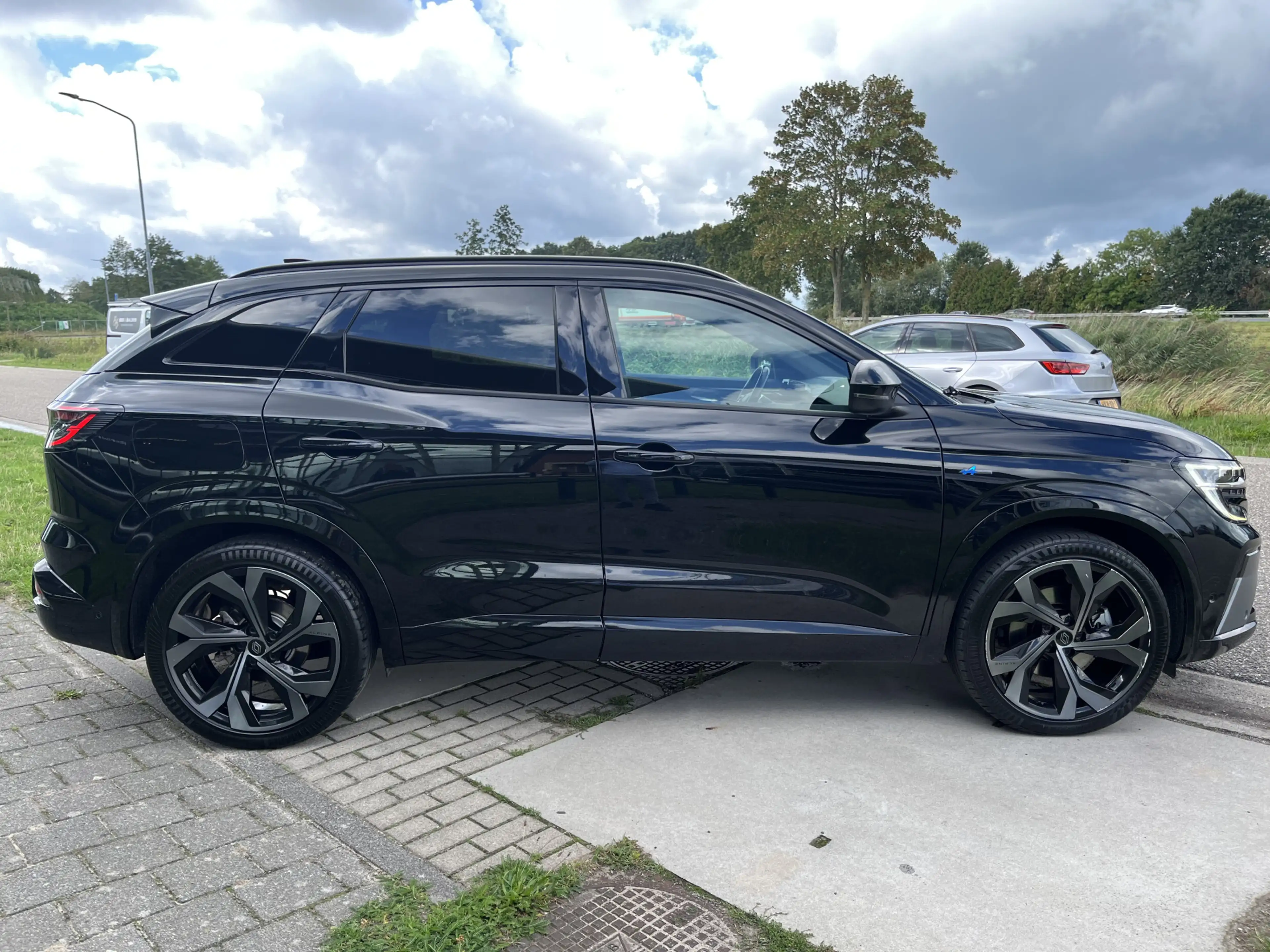 Renault Austral 1.2 E-Tech full hybrid 200PK techno esprit Alpine — photo 9