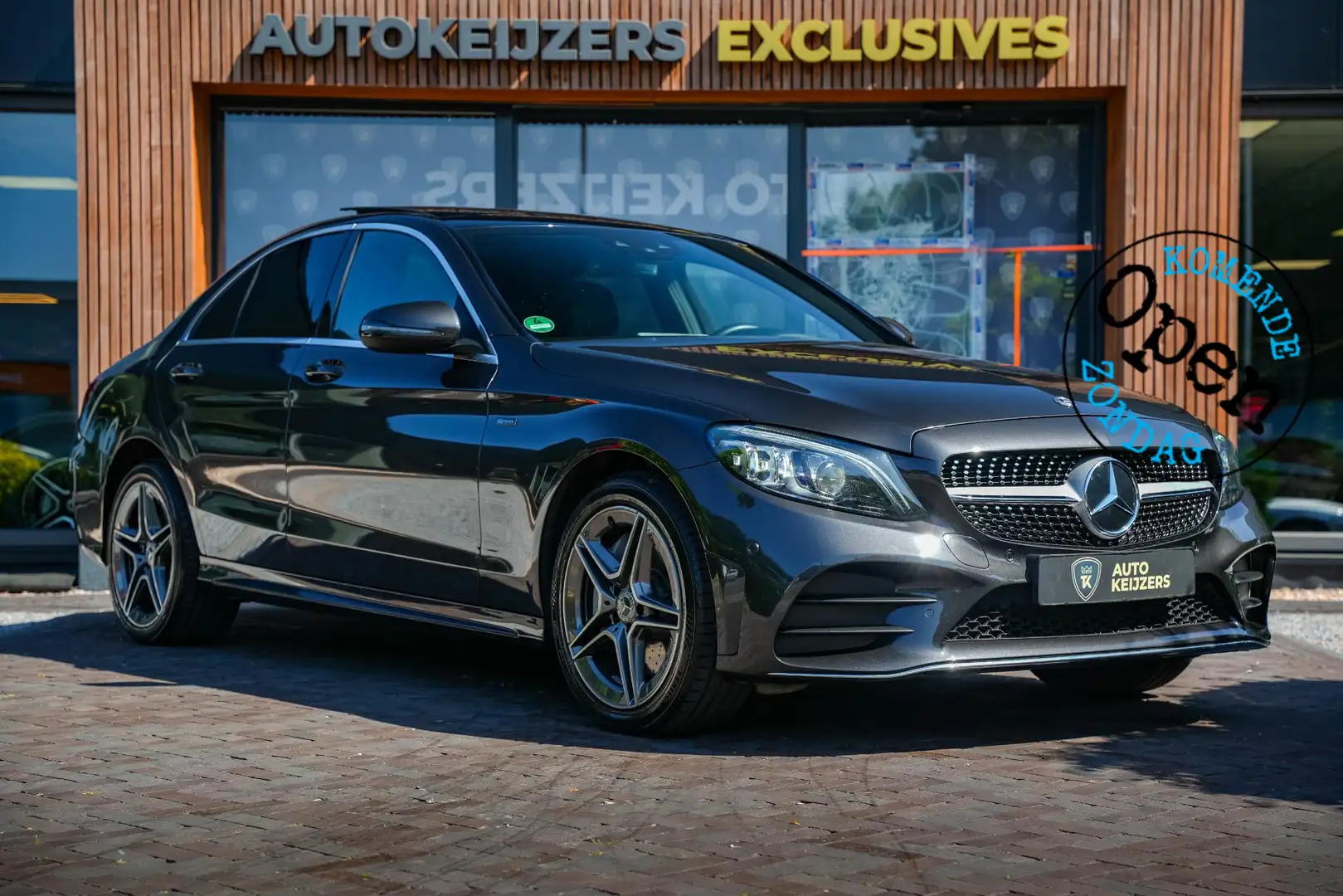 Mercedes-Benz C 300 de AMG Line Pano Navi Grijs - 1