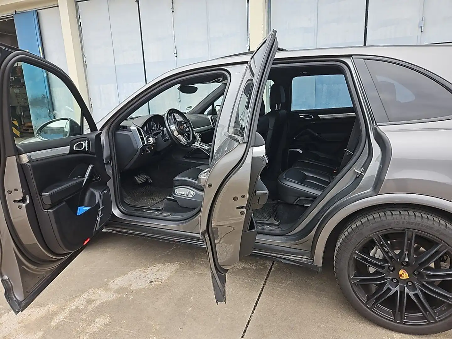 Porsche Cayenne Cayenne S Diesel Tiptronic S Grau - 2