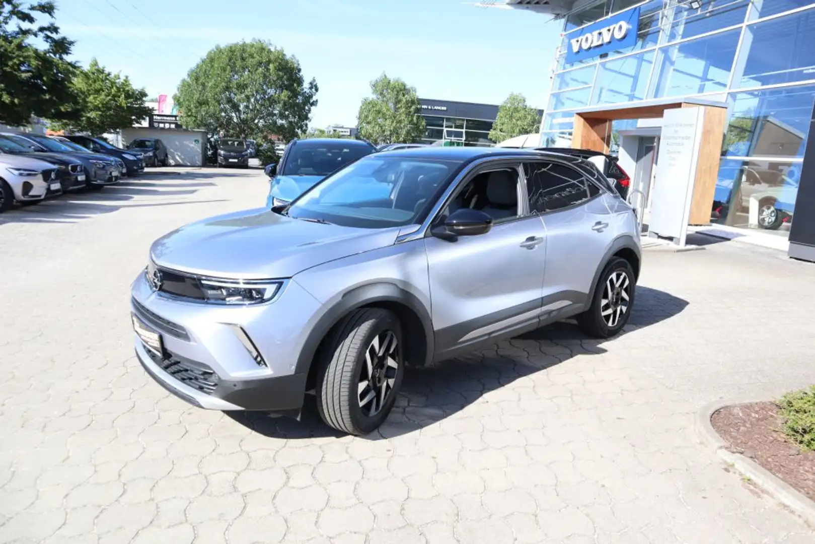 Opel Mokka Business Elegance 1.2 Turbo+NaviPro+Matrix Silber - 2