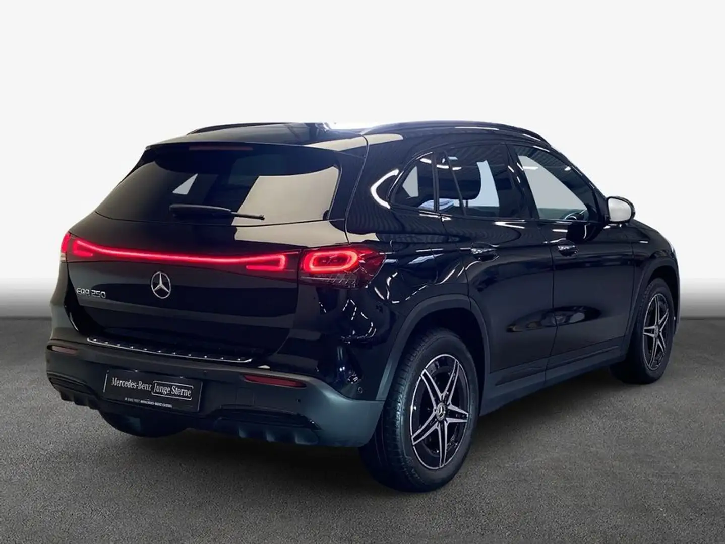 Mercedes-Benz EQA 250 EQA Schwarz - 2