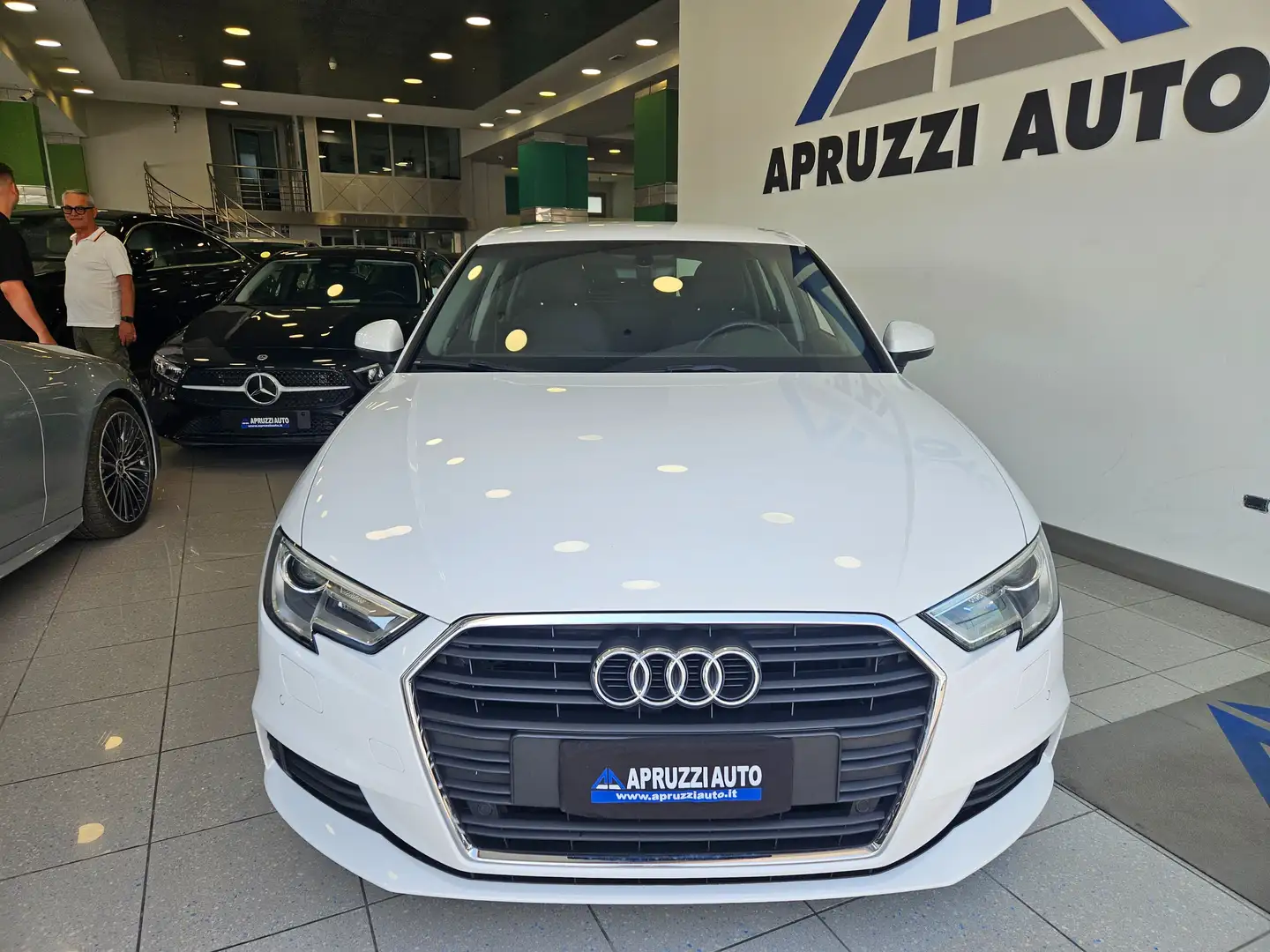 Audi A3 A3 Sportback 30 1.6 tdi Business 116cv s-tronic Blanc - 2