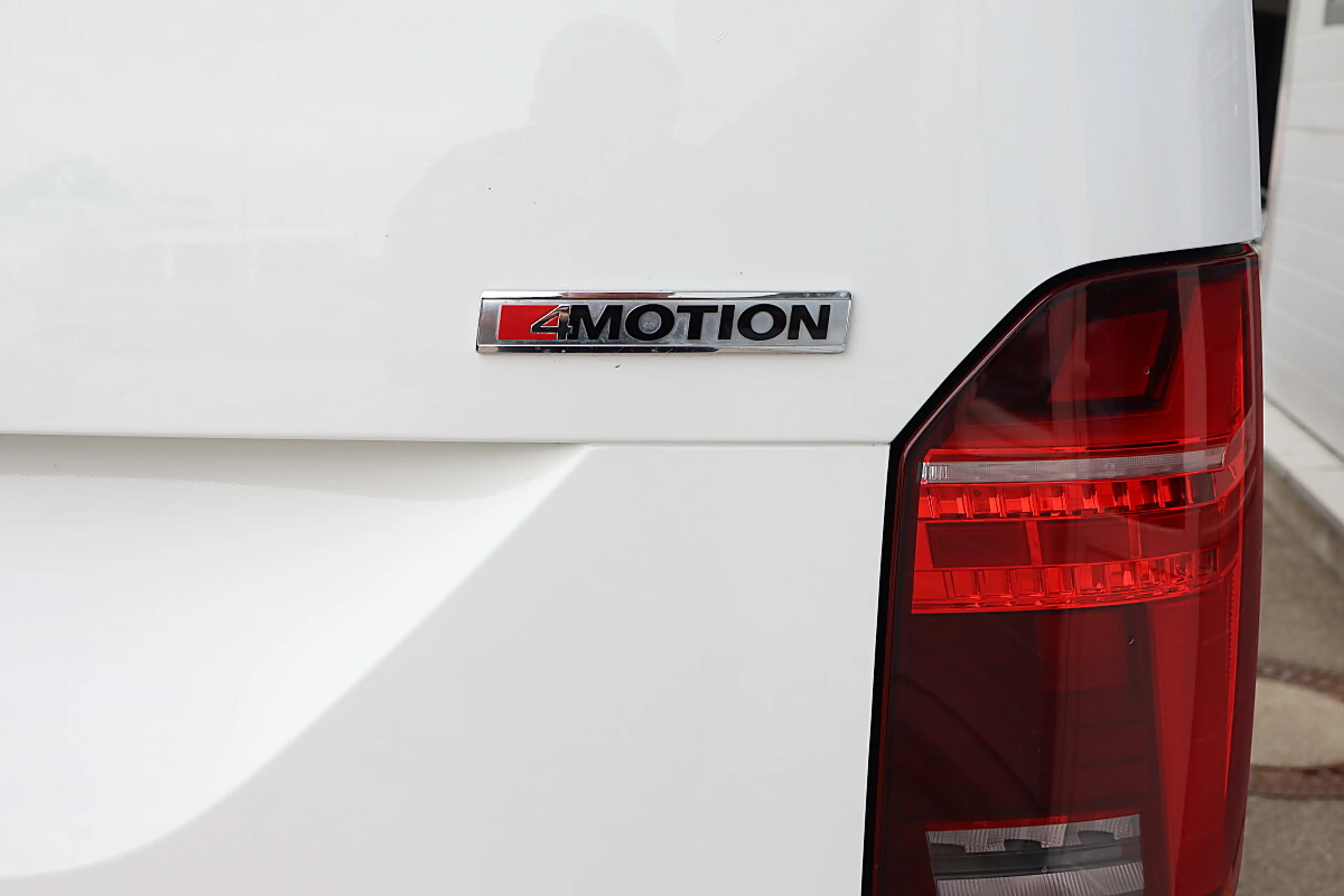 Volkswagen T6.1 Transporter KR 2,0 TDI 4Motion|LED|MFL|2xSchiebetür — photo 11