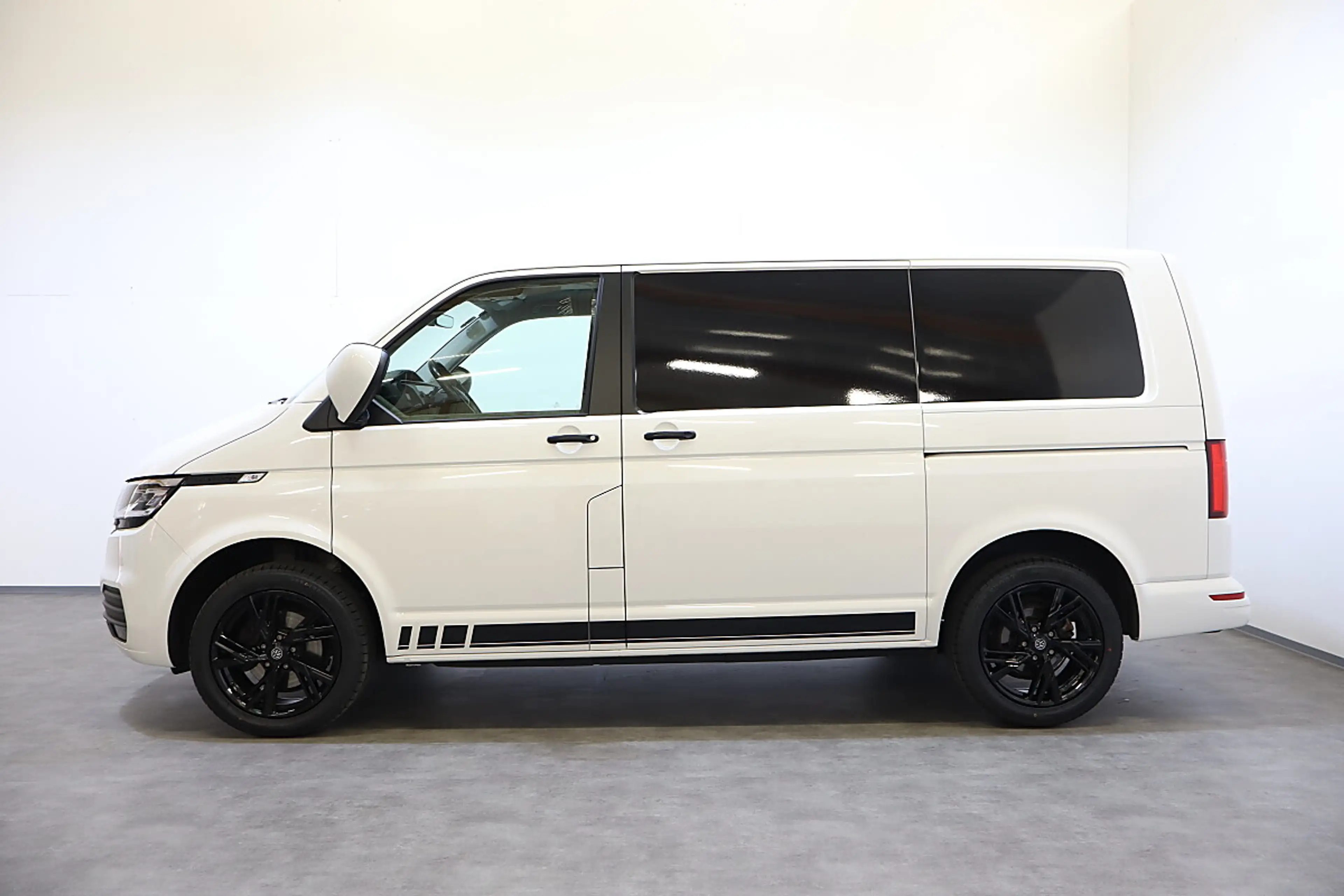 Volkswagen T6.1 Transporter KR 2,0 TDI 4Motion|LED|MFL|2xSchiebetür — photo 7