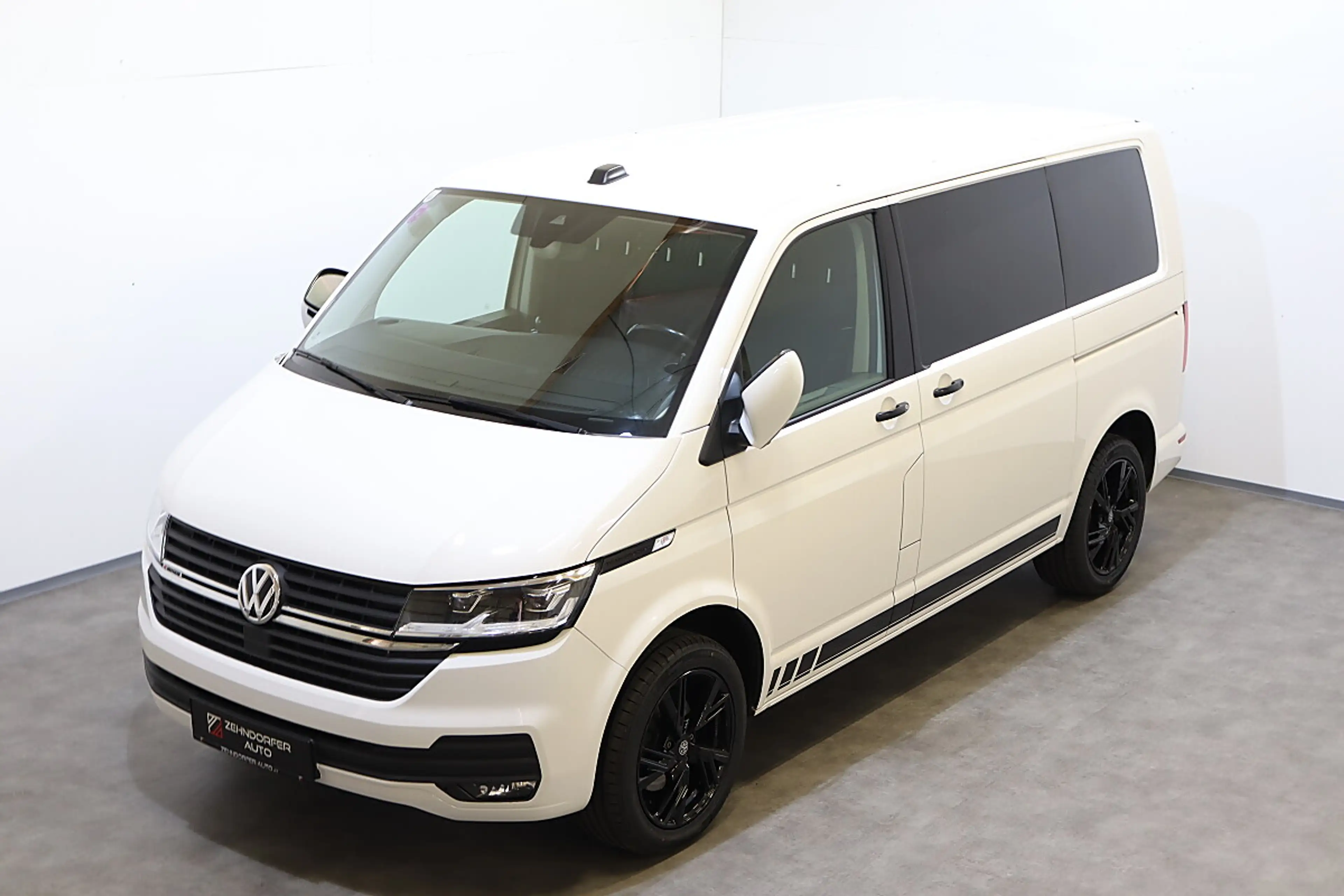 Volkswagen T6.1 Transporter KR 2,0 TDI 4Motion|LED|MFL|2xSchiebetür — photo 9