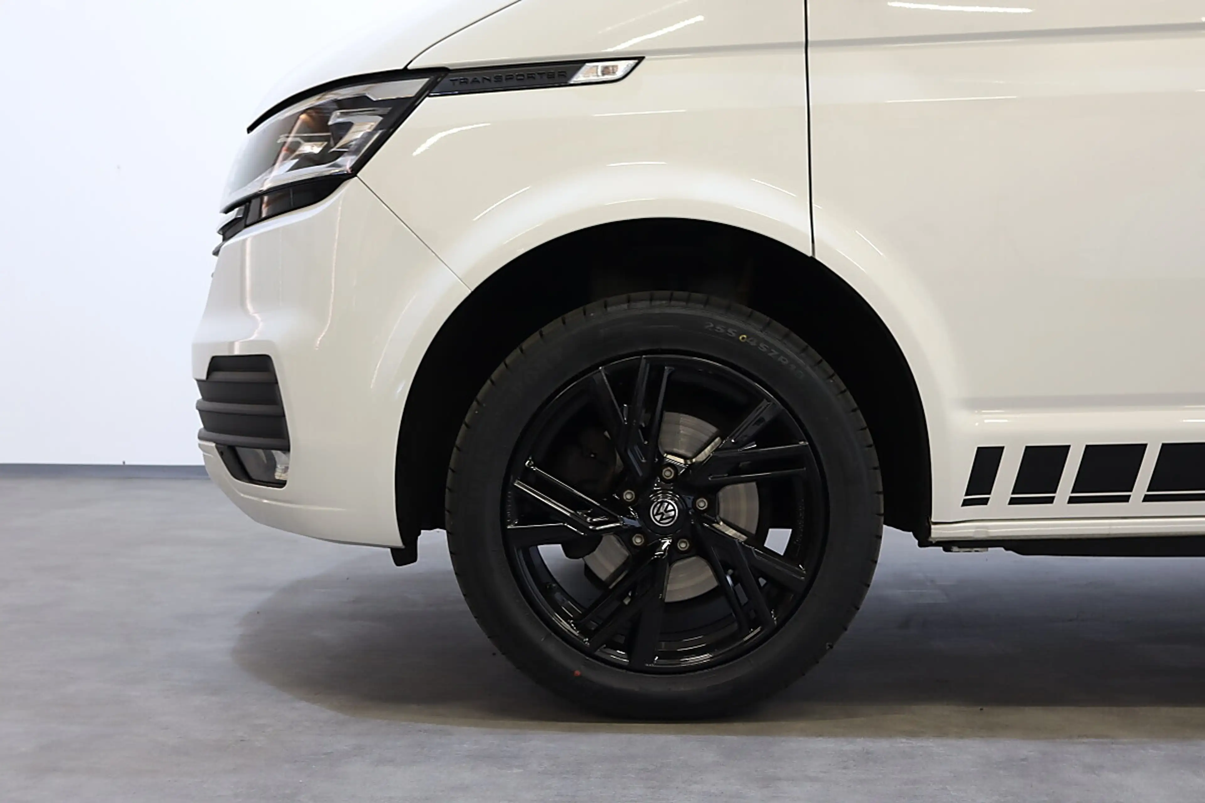 Volkswagen T6.1 Transporter KR 2,0 TDI 4Motion|LED|MFL|2xSchiebetür — photo 8