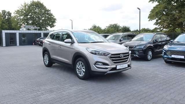 Imagine Hyundai TUCSON 4WD Auto. SitzHz. 1. Hand Tempomat PDC
