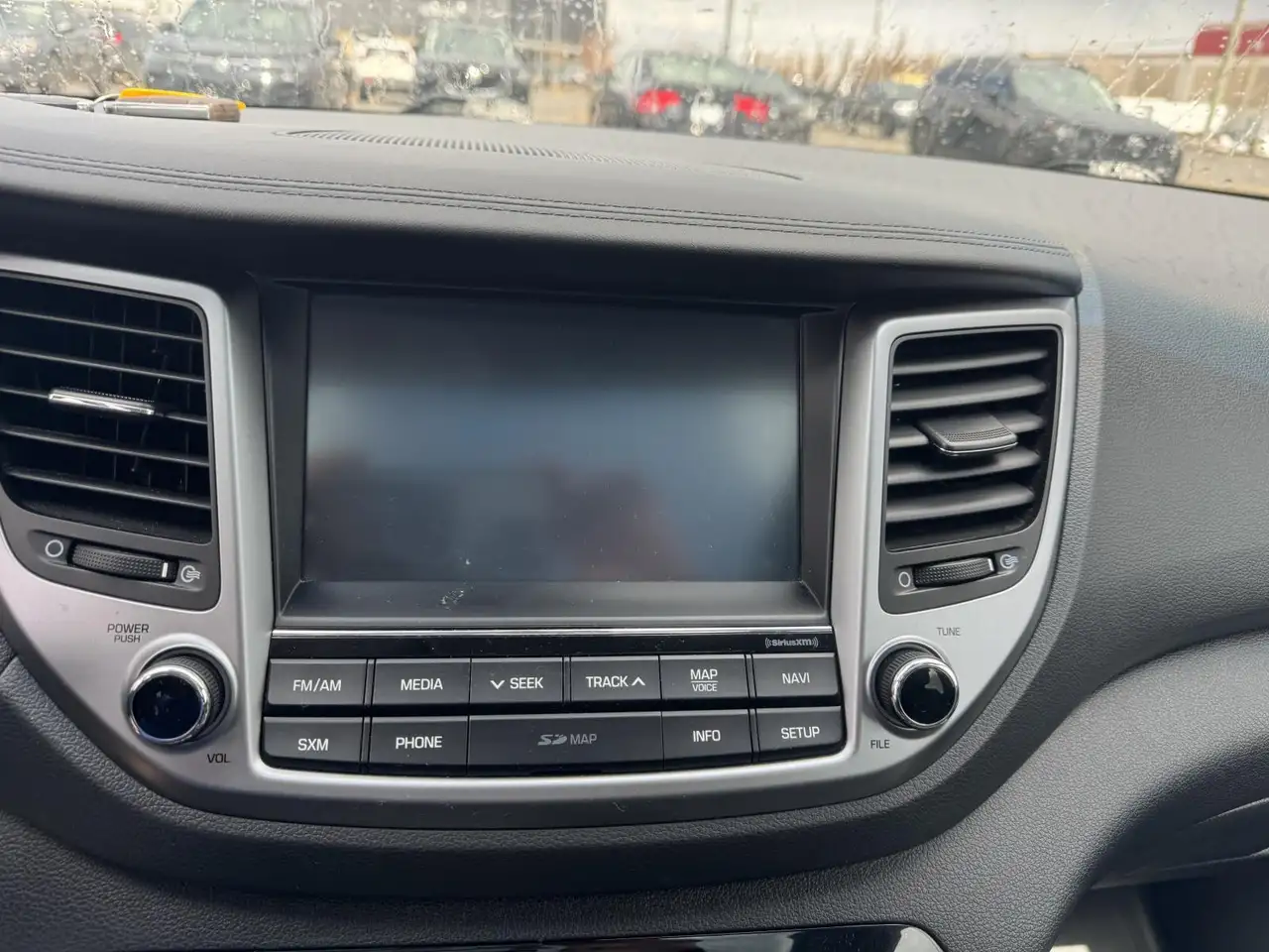Hyundai TUCSON снимка Hyundai TUCSON