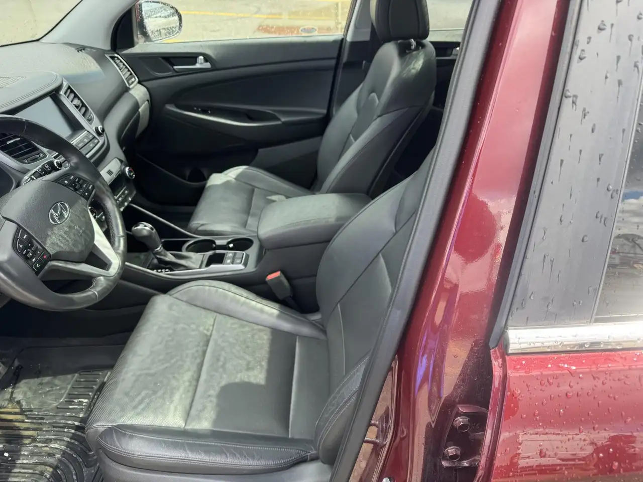 Hyundai TUCSON снимка Hyundai TUCSON