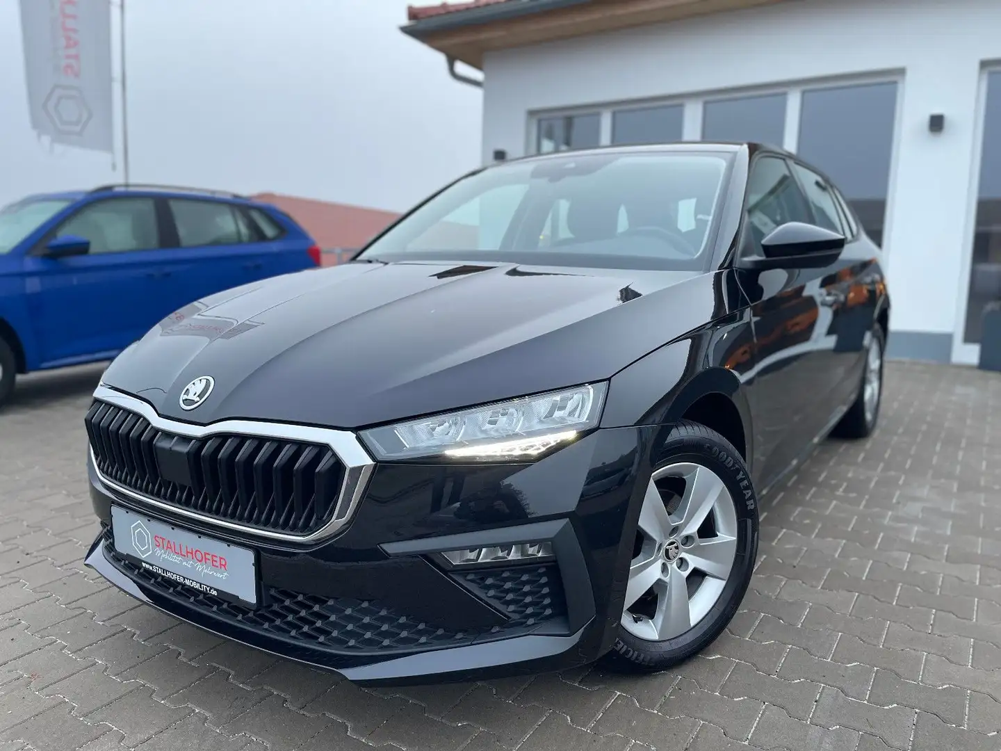 Skoda Scala Selection PDC SHZ LED ALU 5Jahre Garantie Schwarz - 1