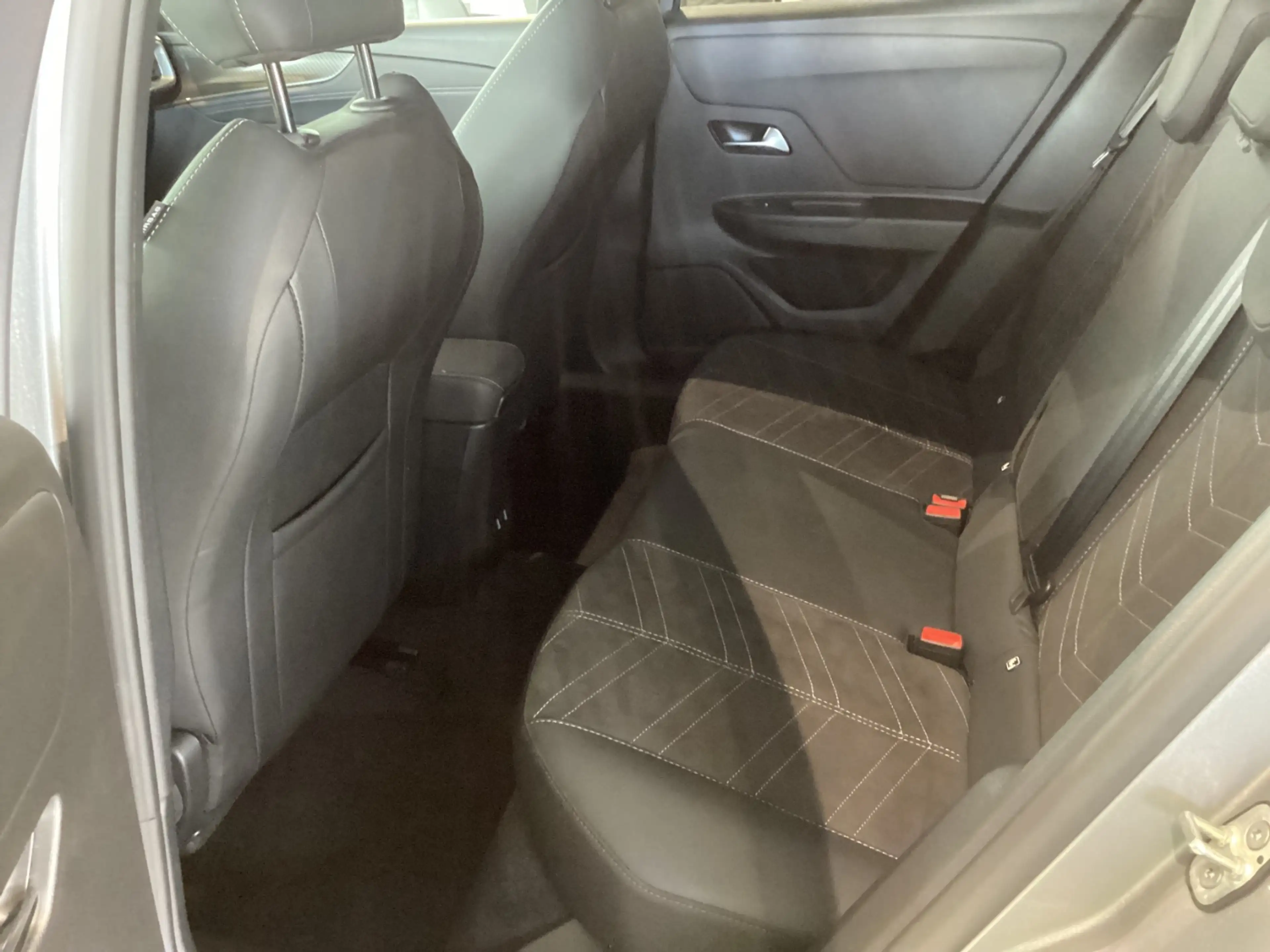 Opel Mokka 1.2 Turbo ULTIMATE ACC+Alcantara+LED+Kam. — photo 10