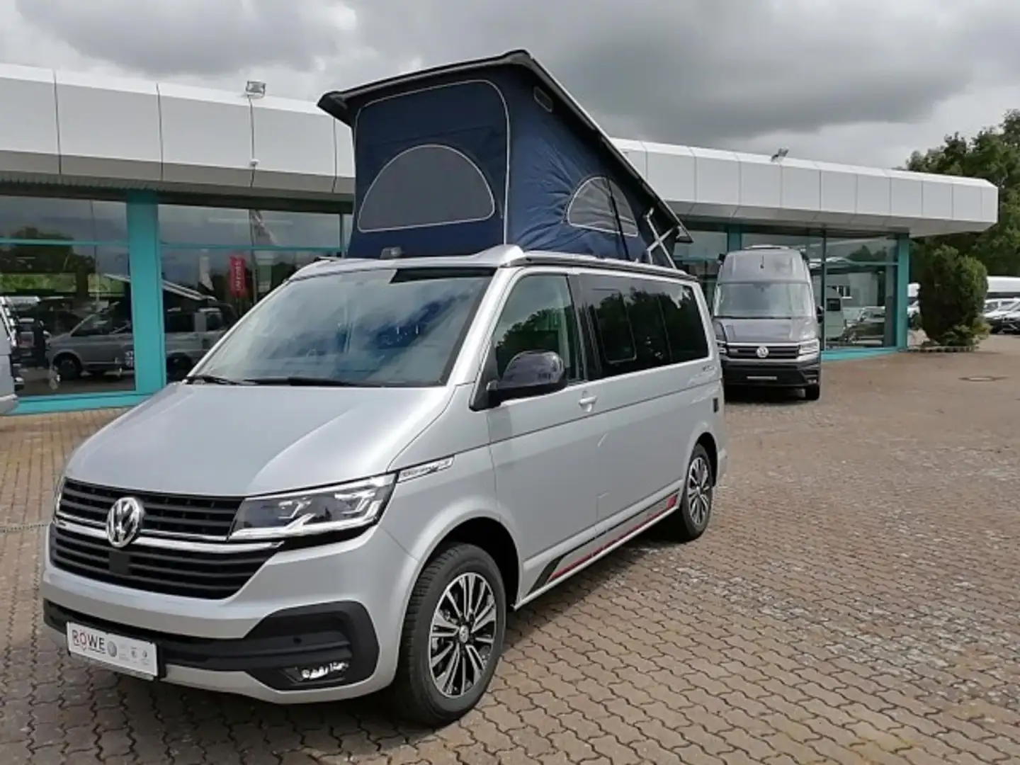 Volkswagen T6.1 California Beach Camper Edition 2er Bank Klima Navi Plateado - 1
