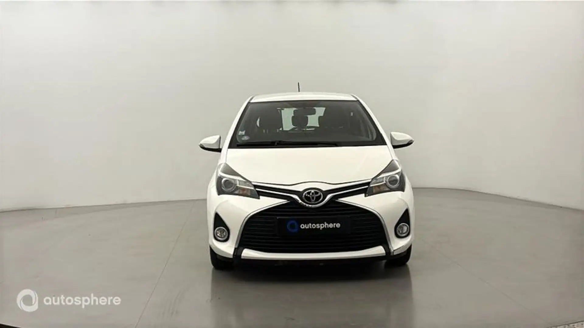 Toyota Yaris 100 VVT-i Dynamic 5p - 2