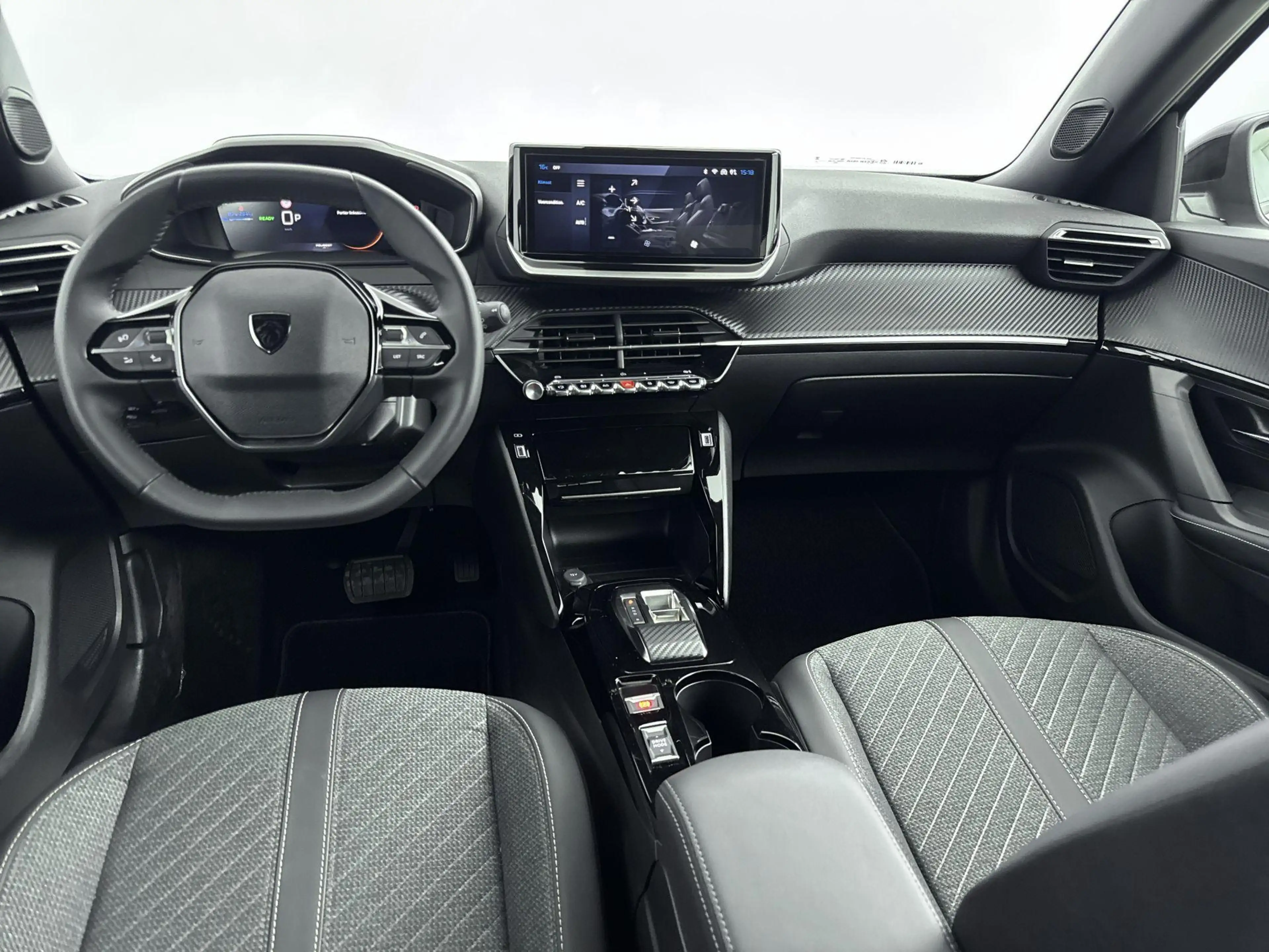 Peugeot e-2008 SUV EV Allure 50 kWh 136pk | Accu 100% | Navigatie — photo 7