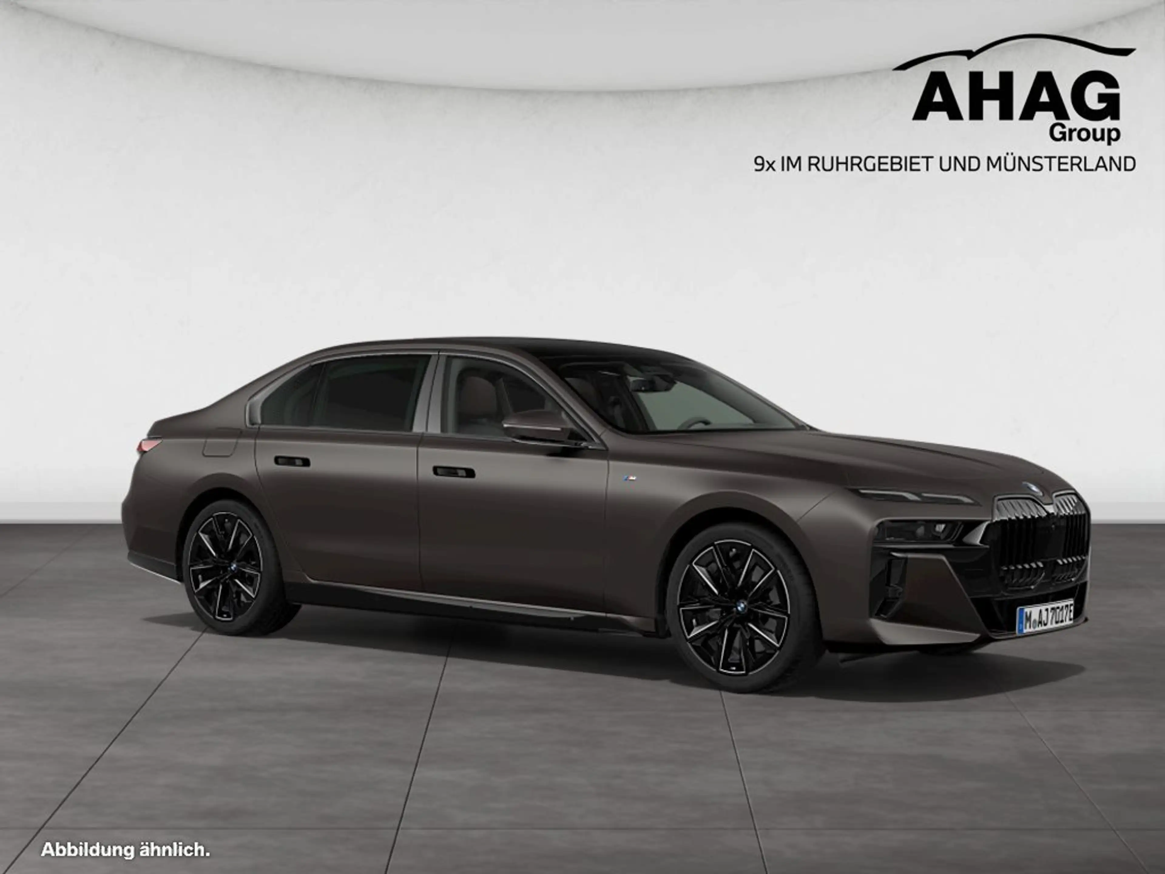 BMW 750 e xDrive — photo 9