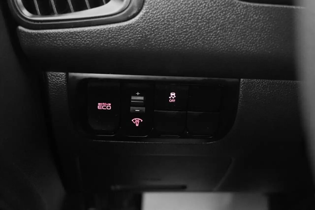 Kia Rio снимка Kia Rio