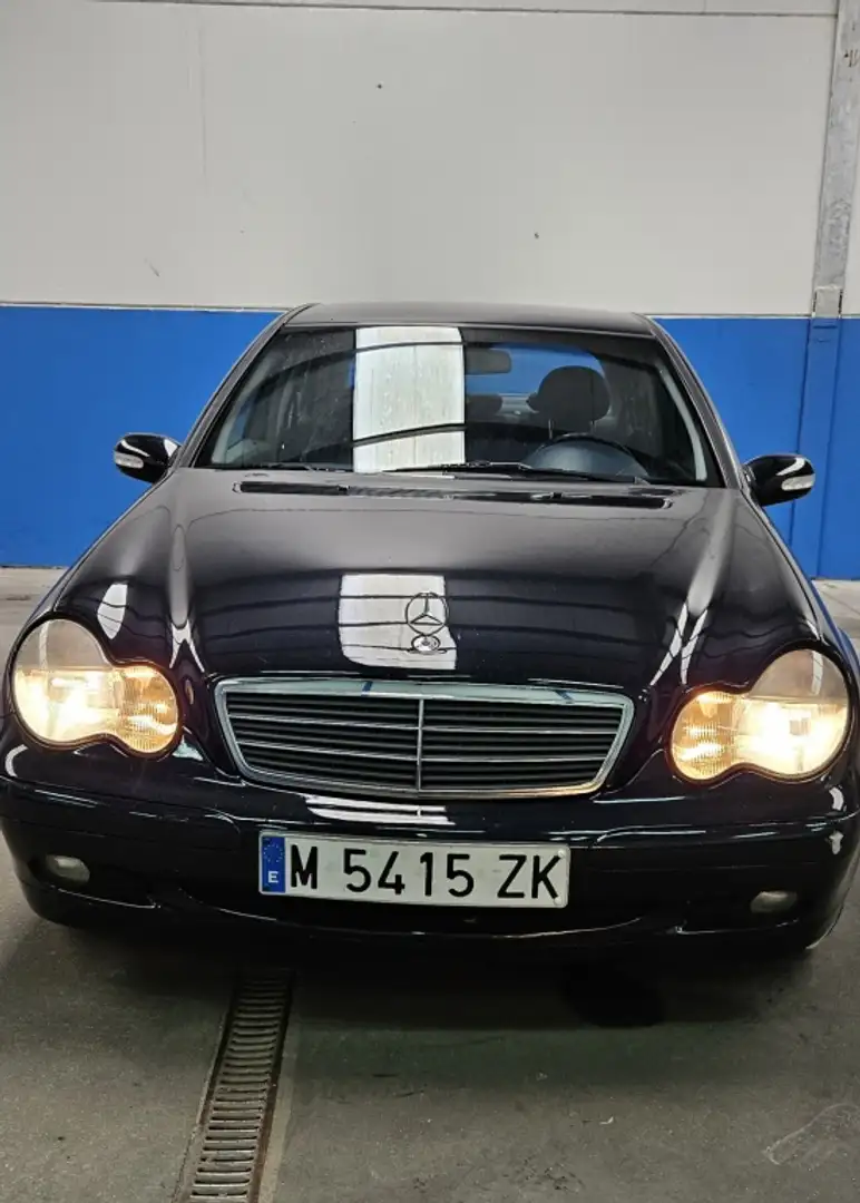 Mercedes-Benz MERCEDES-BENZ Clase C Berlina  Automático de 4 Pu Albastru - 1