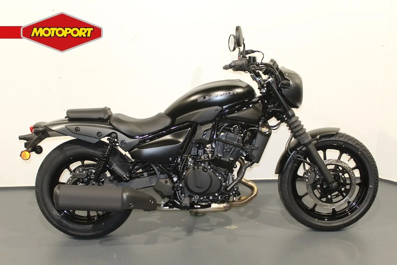 Kawasaki Eliminator 500 Schwarz - 1